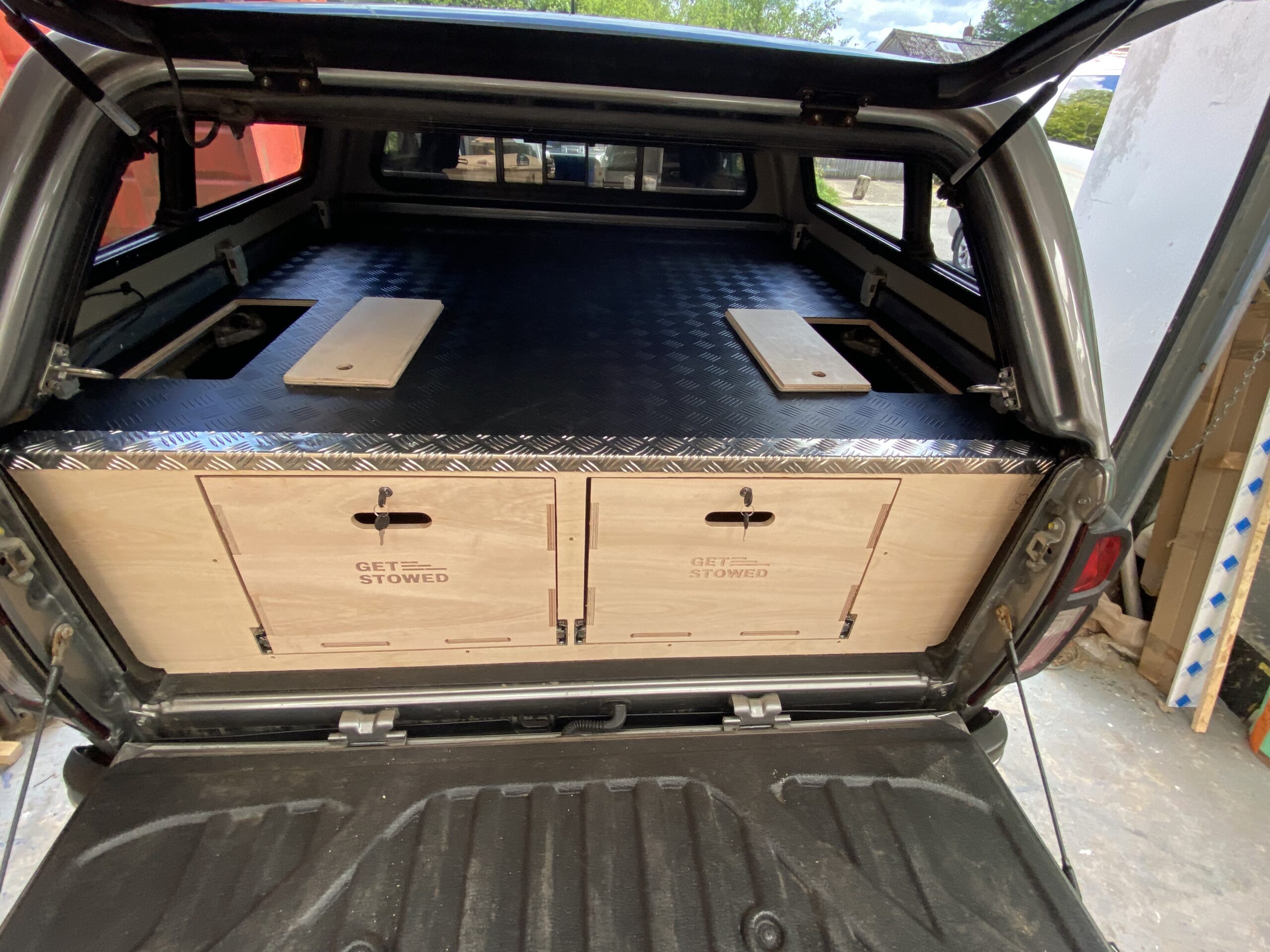 Nissan Navara – Large Unit – Get Stowed