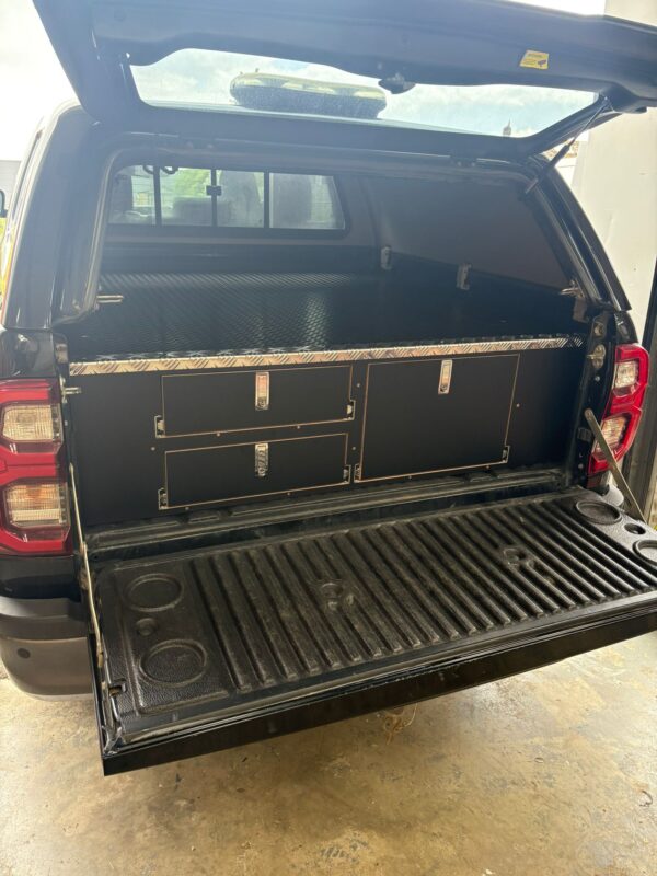 Toyota Hilux - Triple Drawers - Image 12