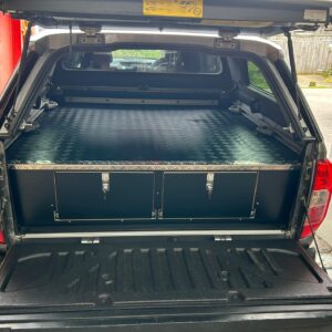Nissan Navara - Double Drawers