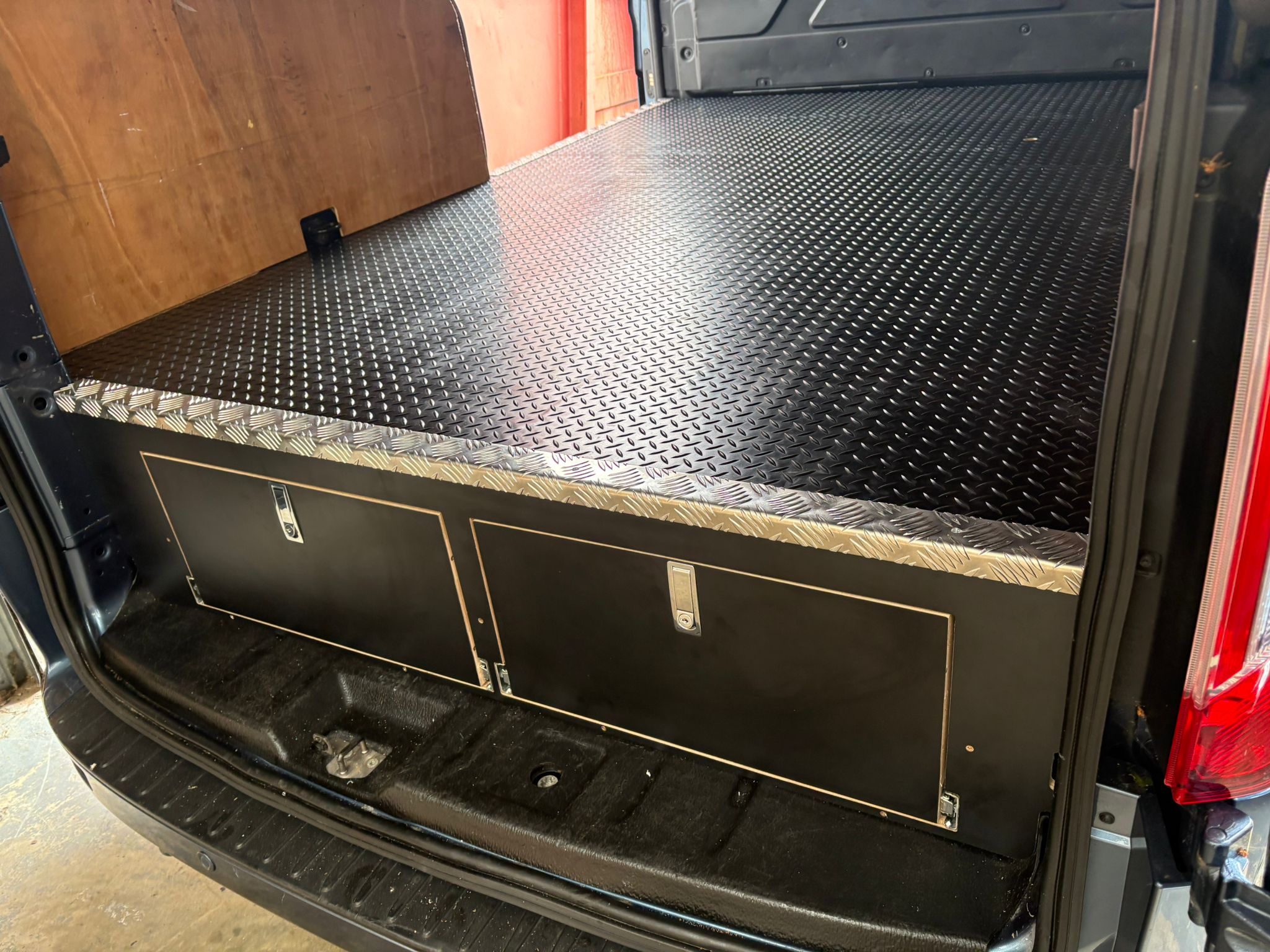 VW Transporter LWB - Full Base Drawers - Image 3