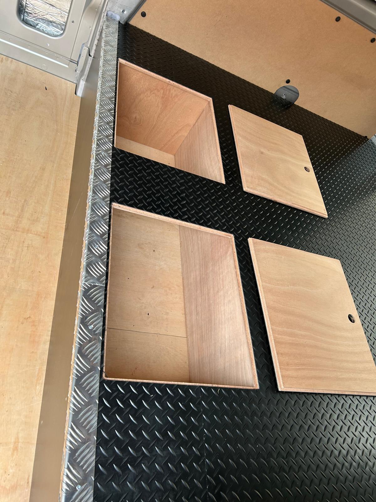 VW Transporter LWB - Double Drawers - Image 9